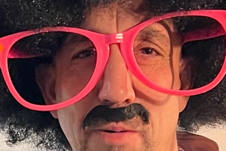 Stand up és Bűvész show